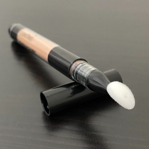 Lancome Click N Go Highlighter 01 Lumieres D’or - Picture 3 of 9